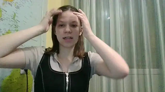 Snapshot of Paradise_Tease chatting on February 18, 4:58 pm Paradise Tease online show from February 18, 4:58 pm