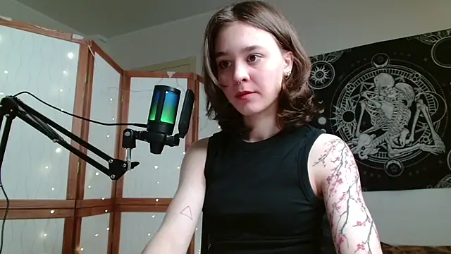 Mysterious Toy online show from March 10, 8:14 pm