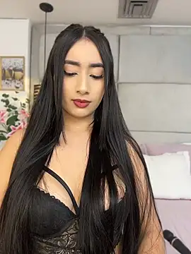 IvonneOwen online show from August 1, 3:17 am