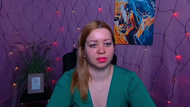 Snapshot of OliviaVerr chatting on February 7, 1:26 pm OliviaVerr online show from February 7, 1:26 pm