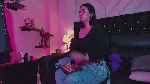 Scaarlett prince online show from February 26, 12:48 pm