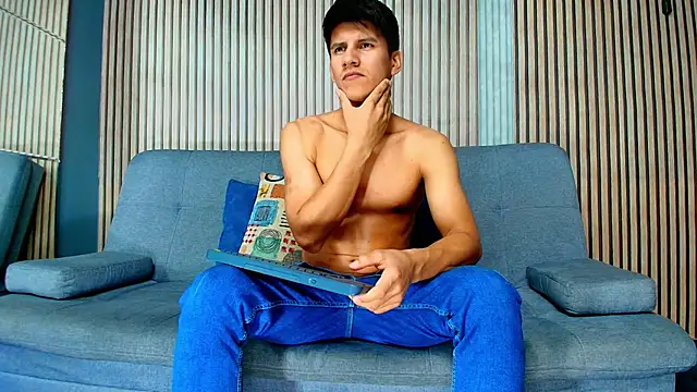 Atlas desire online show from February 20, 7:25 pm