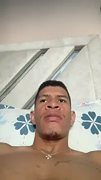 Snapshot of antonio_aguilarx chatting on May 9, 9:31 pm antonio aguilarx online show from May 9, 9:31 pm