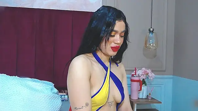 Snapshot of GiaTegel chatting on June 4, 4:07 am GiaTegel online show from June 4, 4:07 am