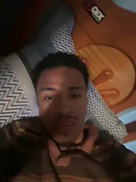 Snapshot of LorenzoBlack27 chatting on July 11, 5:48 pm LorenzoBlack27 online show from July 11, 5:48 pm