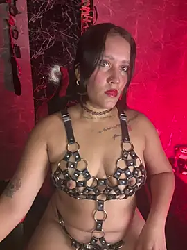 Snapshot of CamiBDSM chatting on January 17, 4:39 am CamiBDSM online show from January 17, 4:39 am