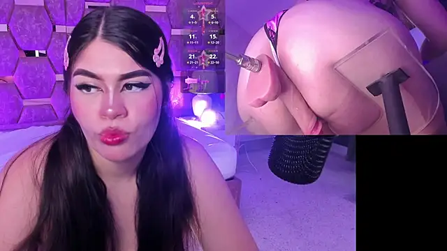IsabellaBlow online show from May 27, 1:41 pm