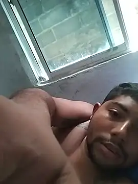 Snapshot of master_juju1924 chatting on June 14, 5:59 pm master juju1924 online show from June 14, 5:59 pm