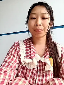 Snapshot of Mayly_lucky2 chatting on May 17, 10:44 am Mayly lucky2 online show from May 17, 10:44 am