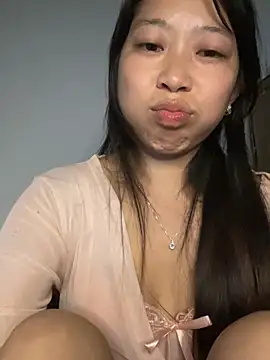 Snapshot of Mayly_lucky2 chatting on June 9, 8:59 am Mayly lucky2 online show from June 9, 8:59 am