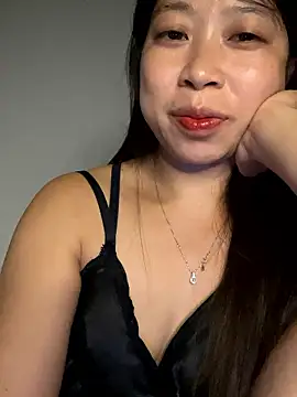 Snapshot of Mayly_lucky2 chatting on June 10, 1:54 pm Mayly lucky2 online show from June 10, 1:54 pm