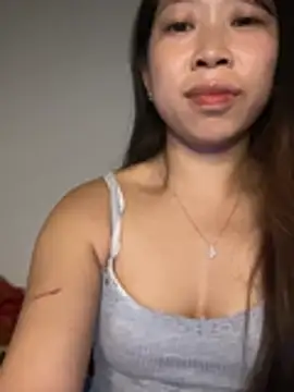 Snapshot of Mayly_lucky2 chatting on June 12, 1:10 pm Mayly lucky2 online show from June 12, 1:10 pm
