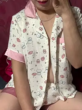Snapshot of -Mery- chatting on May 12, 6:27 pm -Mery- online show from May 12, 6:27 pm