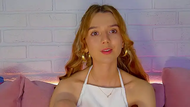 Snapshot of VanessaVienne chatting on February 21, 4:30 pm VanessaVienne online show from February 21, 4:30 pm