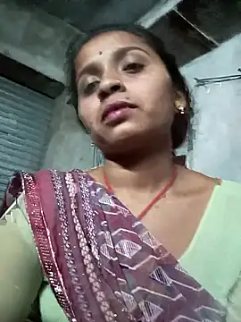Snapshot of Hirdesh_sahu chatting on April 25, 3:42 pm Hirdesh sahu online show from April 25, 3:42 pm