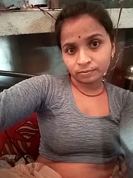 Snapshot of Hirdesh_sahu chatting on May 17, 5:38 am Hirdesh sahu online show from May 17, 5:38 am