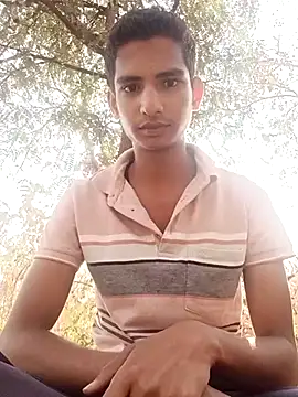 Snapshot of sahilcute1 chatting on January 11, 3:55 am sahilcute1 online show from January 11, 3:55 am