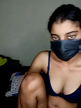 Erotic-Girl online show from June 19, 6:01 pm