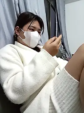 Minaa2x online show from March 3, 4:57 pm