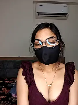 Snapshot of sexygirl889 chatting on May 8, 4:51 am sexygirl889 online show from May 8, 4:51 am
