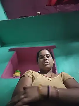 Snapshot of Reena_lodha chatting on June 5, 6:57 pm Reena lodha online show from June 5, 6:57 pm