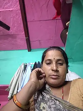 Snapshot of Reena_lodha chatting on June 15, 4:09 pm Reena lodha online show from June 15, 4:09 pm