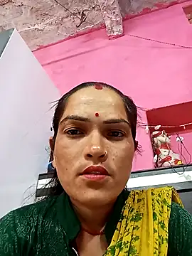 Snapshot of Sonam15884 chatting on February 23, 4:54 am Sonam15884 online show from February 23, 4:54 am