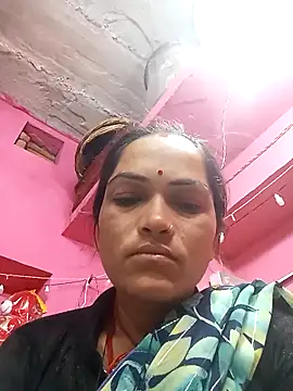 Snapshot of Sonam15884 chatting on February 24, 10:52 pm Sonam15884 online show from February 24, 10:52 pm