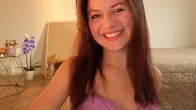 Satin Sin online show from July 5, 6:15 pm