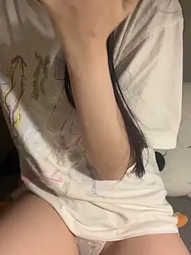 Snapshot of Linaa_sexxy chatting on May 9, 5:18 pm Linaa sexxy online show from May 9, 5:18 pm
