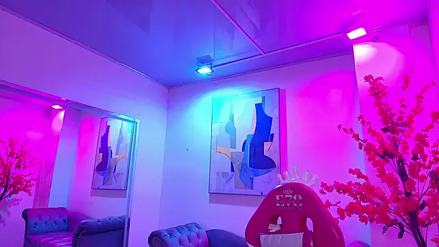 Snapshot of Lilith_tayylor chatting on January 19, 11:14 am Lilith tayylor online show from January 19, 11:14 am