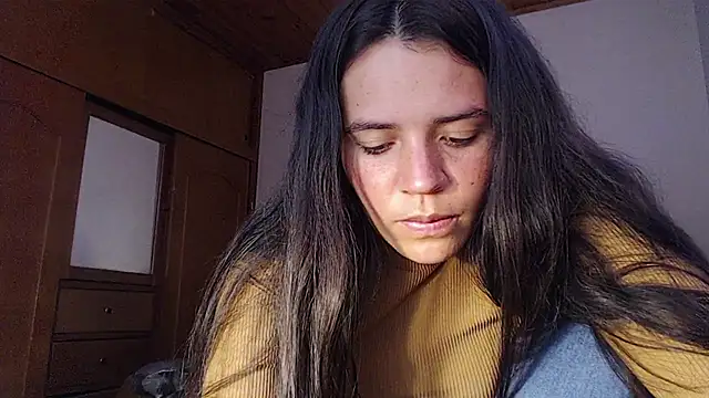Shanel Lozano online show from July 9, 6:56 pm
