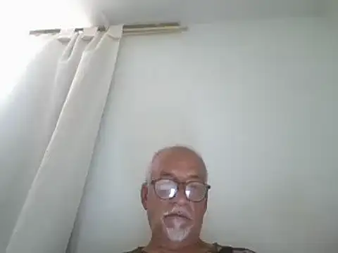 Snapshot of Patyman chatting on April 13, 3:50 pm Patyman online show from April 13, 3:50 pm
