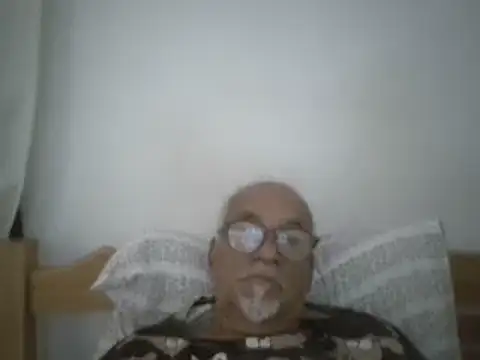 Snapshot of Patyman chatting on April 14, 2:34 pm Patyman online show from April 14, 2:34 pm