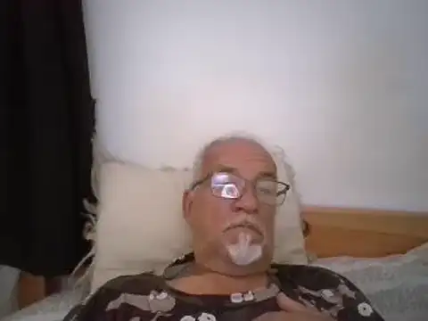 Snapshot of Patyman chatting on June 17, 2:29 pm Patyman online show from June 17, 2:29 pm