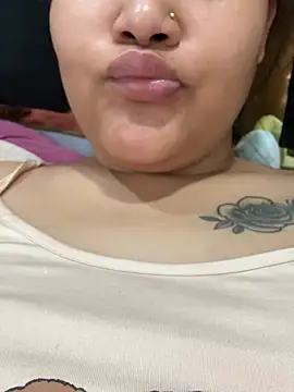 HotNeha08 online show from July 13, 4:04 am