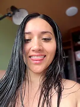 Veronica Wins  online show from June 26, 3:16 pm