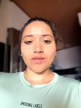 Veronica Wins  online show from July 5, 3:08 pm
