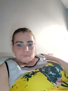 Snapshot of roksa2026 chatting on June 12, 6:07 pm roksa2026 online show from June 12, 6:07 pm
