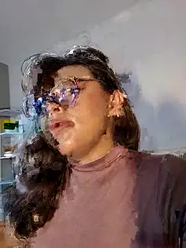 Snapshot of rosse_taylorx1 chatting on June 27, 10:15 pm rosse taylorx1 online show from June 27, 10:15 pm