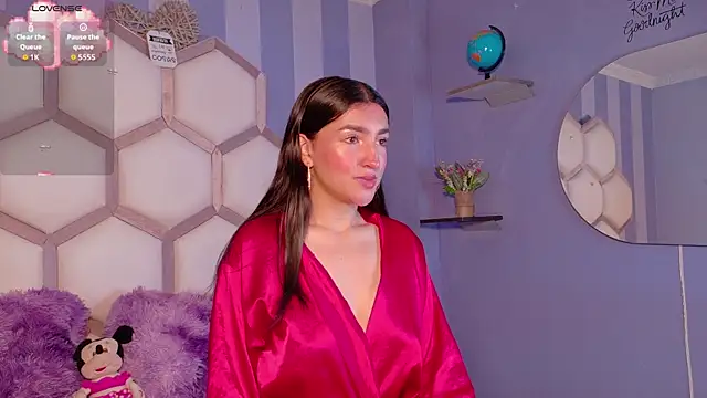 Snapshot of yvi_taylor chatting on June 1, 12:40 pm yvi taylor online show from June 1, 12:40 pm