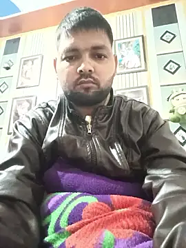 Snapshot of Pulkeet1433 chatting on January 13, 9:20 pm Pulkeet1433 online show from January 13, 9:20 pm