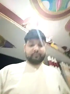 Snapshot of Pulkeet1433 chatting on April 8, 8:31 pm Pulkeet1433 online show from April 8, 8:31 pm