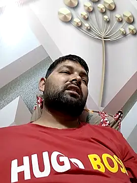 Snapshot of Pulkeet1433 chatting on April 20, 10:00 pm Pulkeet1433 online show from April 20, 10:00 pm