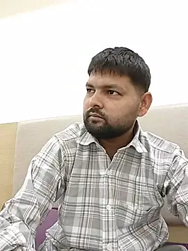 Snapshot of Pulkeet1433 chatting on May 30, 2:58 pm Pulkeet1433 online show from May 30, 2:58 pm
