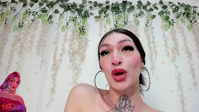 lizz lunna online show from May 7, 8:58 pm