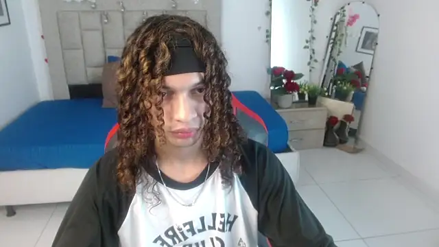 Axel fox77 online show from June 20, 12:47 am