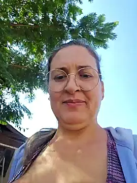 Snapshot of bellafortune69 chatting on June 6, 3:06 pm bellafortune69 online show from June 6, 3:06 pm
