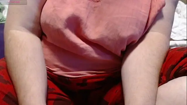 Snapshot of Santanna77 chatting on October 28, 7:45 am Santanna77 online show from October 28, 7:45 am