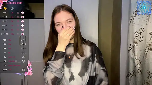 Snapshot of MarlanaEndler chatting on February 15, 3:09 pm MarlanaEndler online show from February 15, 3:09 pm